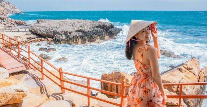 SIGNATURE TOUR: THE BEAUTY OF NINH THUAN FROM NHA TRANG - Key Points