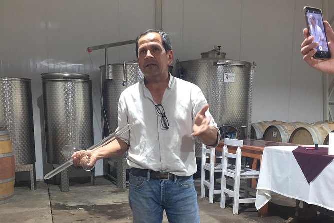 Signature Vineyard Exclusive Tour With Certificated Sommelier - Included in the Tour