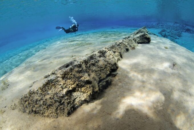 Silfra: Diving Between Tectonic Plates - Exploring Tectonic Plate Boundaries