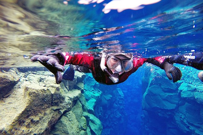 Silfra Drysuit Snorkeling Tour With Free Photos - From Reykjavik - Participant Review and Recognition