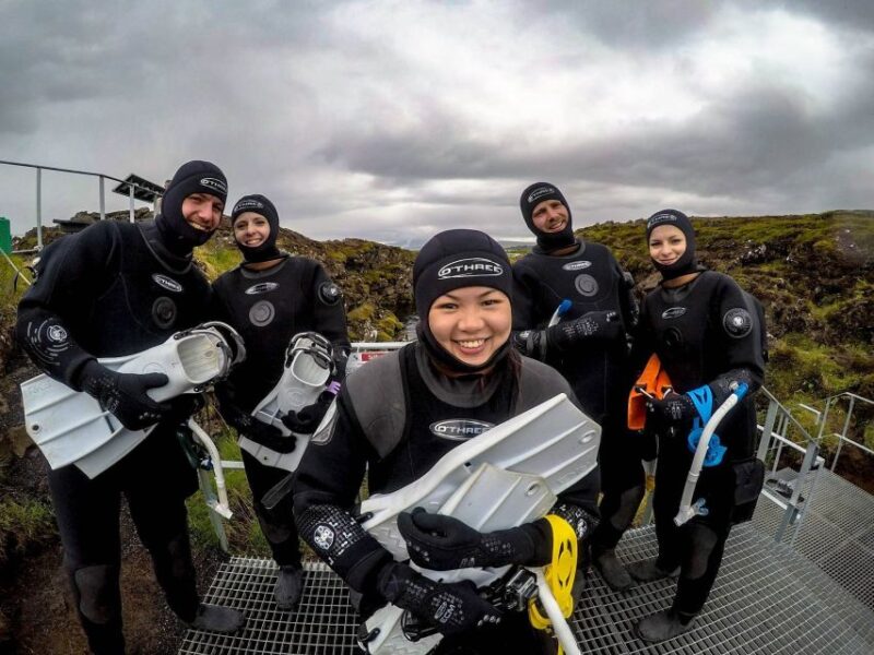 Silfra: Fissure Snorkeling Tour With Underwater Photos - Participant Requirements