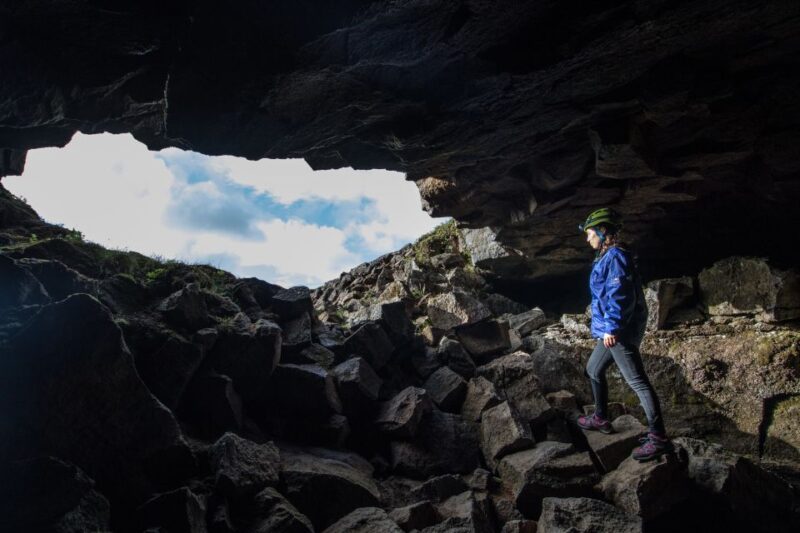Silfra: Leidarendi Lava Caving & Snorkeling Tour With Photos - What to Bring and Restrictions
