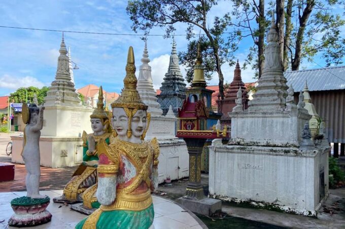 Silk Island Cruise & Tour With Optional Lunch on Board - Exploring Silk Island and Its Culture