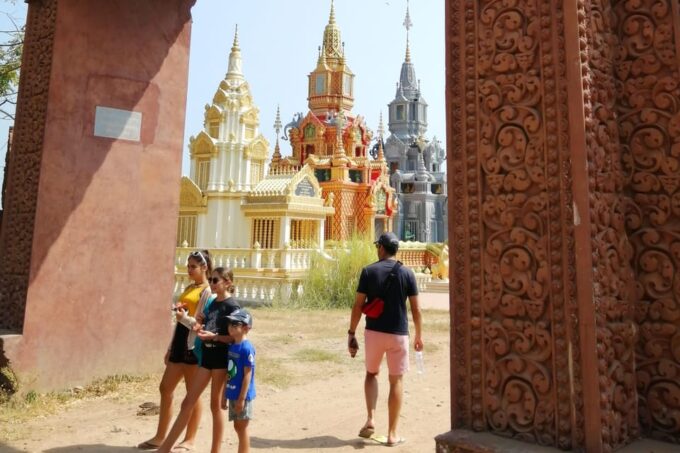 Silk Island Cruise & Tour With Optional Lunch on Board - Frequently Asked Questions