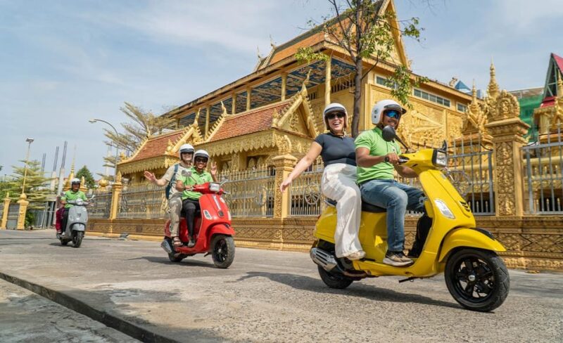 Silk Island Full-Day Vespa Tour Include Lunch at Local House - Itinerary and Experience