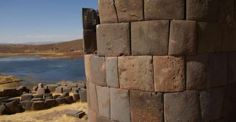 Sillustani: Sillustani Towers Afternoon Half-Day Tour - Activity Highlights