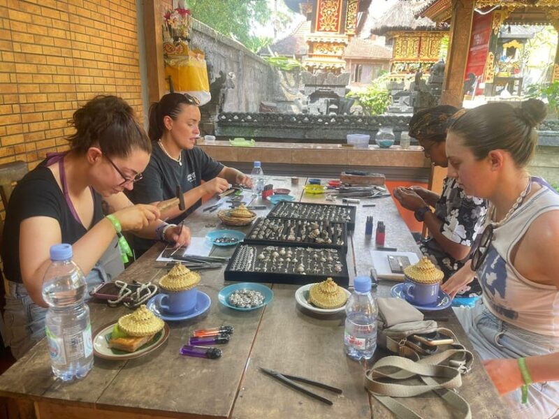 Silver Class: An Elegant Touch in Every Detail UBUD BALI - Crafting Process
