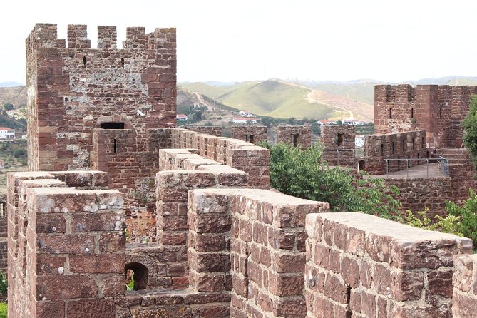 Silves Castle & Old Town Stop at Chapel of Bones Private Van Tour - Experience Overview