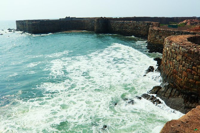 Sindhudurg Fort and Malvan Beach Tour From Goa - Dress Code and Health Requirements