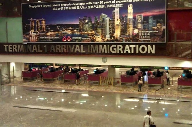 Singapore Airport: Shared Arrival or Departure Car Transfer - Pricing and Availability