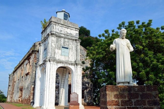 Singapore City To Kuala Lumpur City En-route Malacca Heritage Tour - Additional Charges and Policies