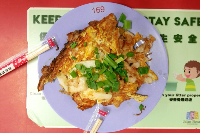 Singapore Foodie Experience Guided Tour With 5 Dishes Tasting - Price and Booking Options