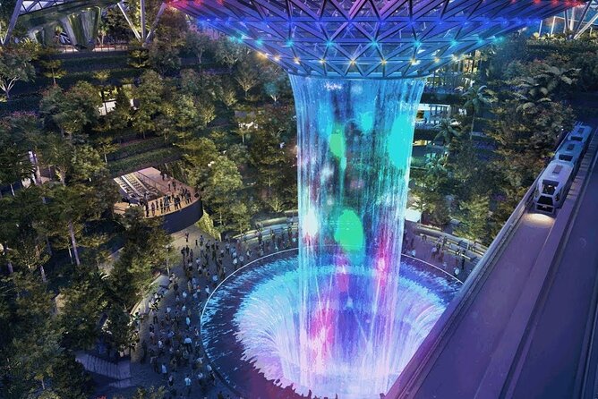 Singapore: Jewel Changi Airport - Retail and Dining Options