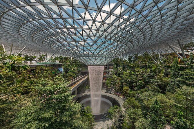 Singapore: Jewel Changi Airport - Getting to the Airport