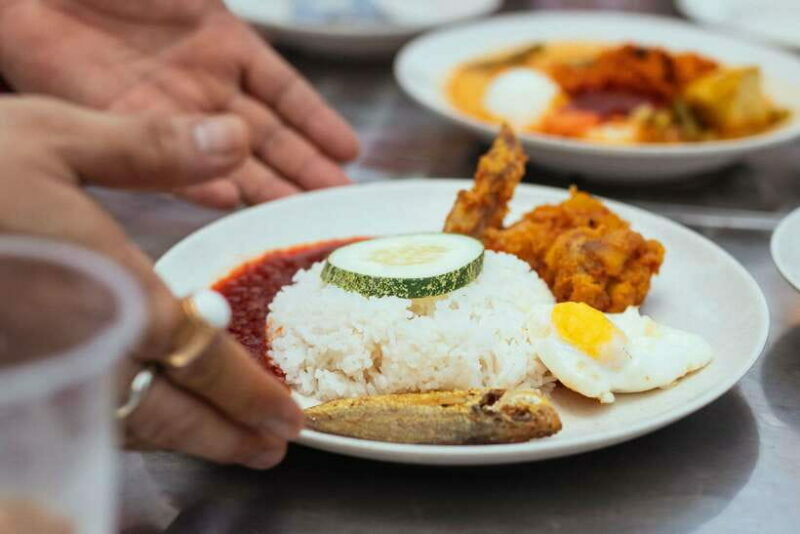 Singapore: Private Food Tour 10 Tastings with Locals - Value for Money: Is It Worth It?