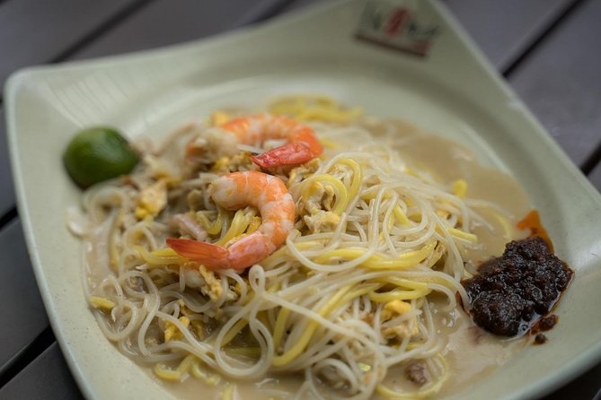 Singapore Private Walking Food Tour With Secret Food Tours - Accessibility and Recommendations