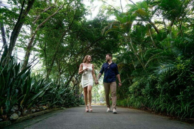 Singapore: Professional photoshoot at Gardens by the Bay - Authentic Feedback from Past Participants