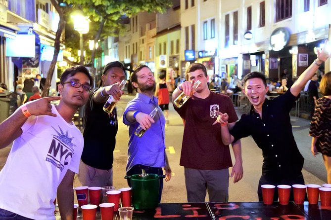 Singapore Pub Crawl - Guided Tour Through Celebrated Venues
