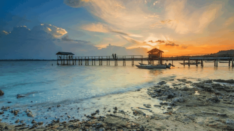 Singapore (SIN) to Mersing, Malaysia - Departure and Arrival Details
