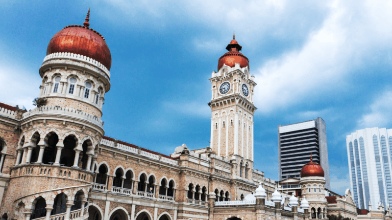Singapore to Selangor, KL Malaysia - Travel Experience and Features