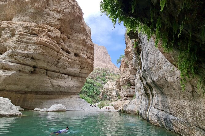 Sinkhole-Fins Beach & Wadi Tiwi Adventure - Sinkhole-Fins Beach