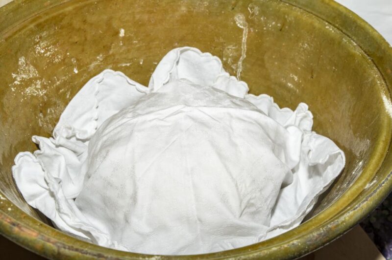 Sinnai: Bread-Baking Experience With an Italian Baker - Experienced Baking Instructor