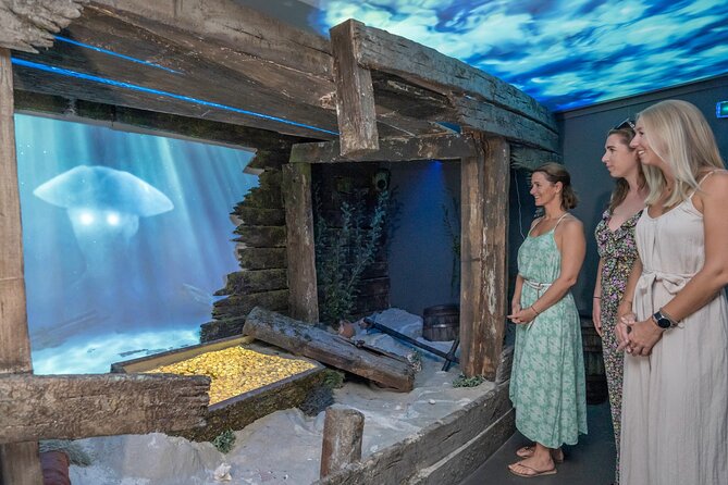 Sint Maarten Pirate Experience at the Rusty Parrot - Location and Accessibility