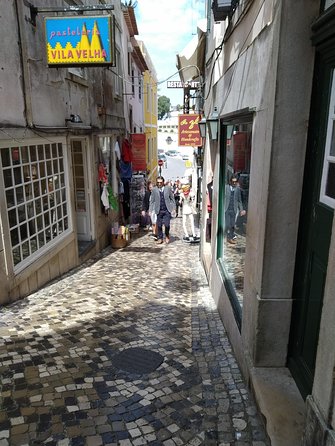 Sintra and Cascais Half Day Private Tour - Discovering the Charm of Cascais