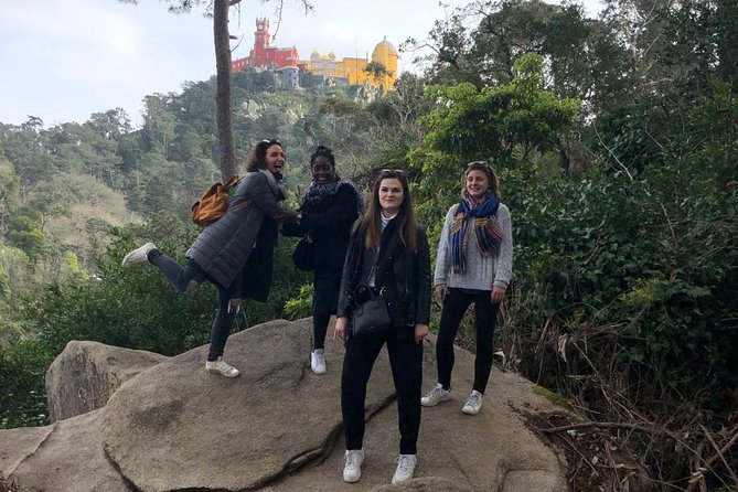 Sintra and Cascais With a Local Guide - Group Tour Starting From Sintra - Highlights of the Tour