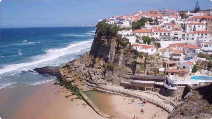 Sintra Beaches & Monuments E-Car Tour With GPS Audio Guide - Tour Operation