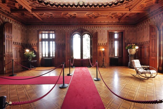 Sintra: Biester Palace and Park Guided Tour - Getting to the Palace