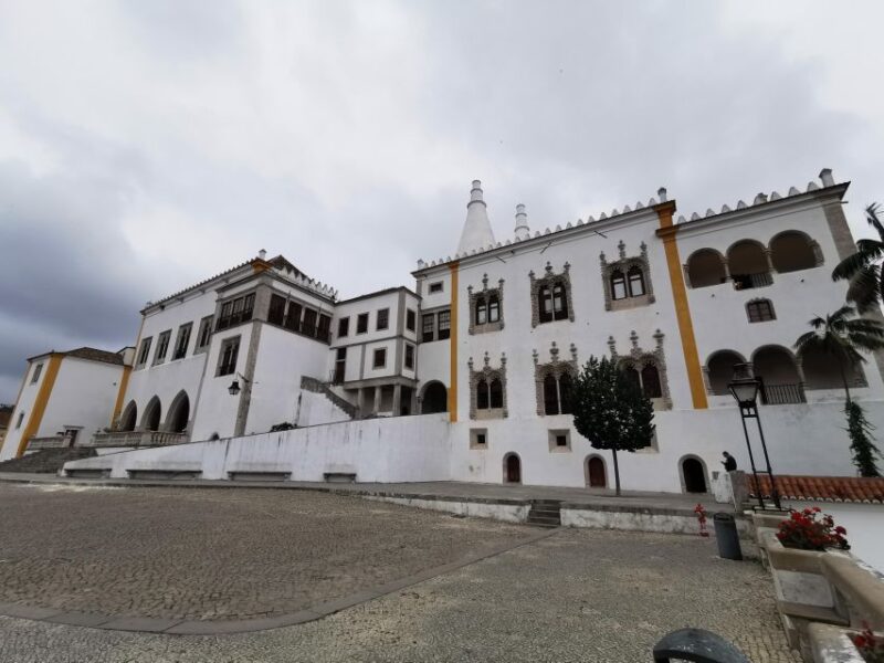Sintra Cascais Wth Pena Palace & Moorish Castle Private Tour - Free Cancellation and Payment Options