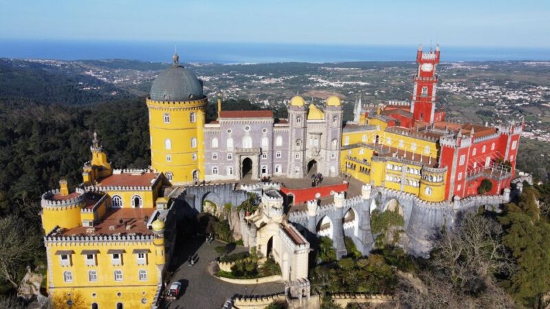 Sintra : Exclusive Full-Day Monuments Tour - Key Attractions