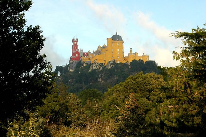 Sintra Mountain 1h PRIVATE Tour - SMALL GROUPS up to 6 People - Whats Included in the Tour