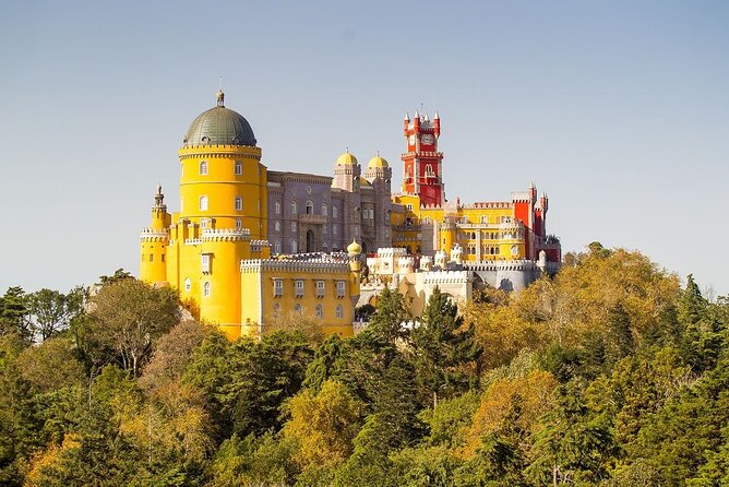 Sintra Mountain Tour With Pena Palace & Moorish Castle Tickets - Accessibility Features