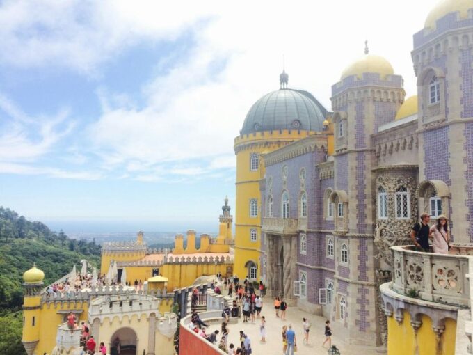Sintra: Pena Palace. Moorish Castle. Regaleira. & Monserrate - Discovering the Moorish Castle