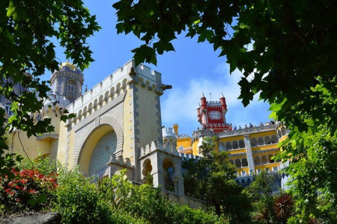 Sintra: Pena Palace. Moorish Castle. Regaleira. & Monserrate - Wandering Quinta Da Regaleira