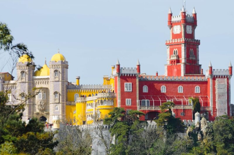 Sintra Private Tour - Luxury Van, Pick-up & Drop Off Lisbon - Customization and Audience