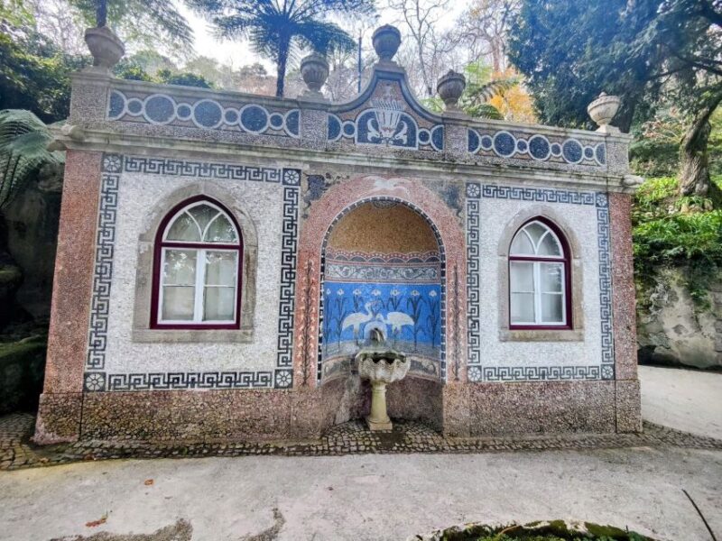 Sintra Private Tour: Regaleira and Biester Palace - Itinerary Highlights
