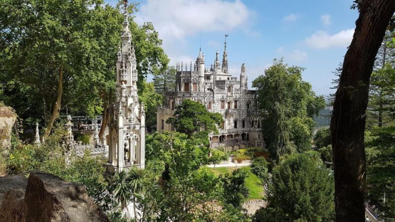Sintra: Private Walking Tour (National Palace & Regaleira) - Key Points