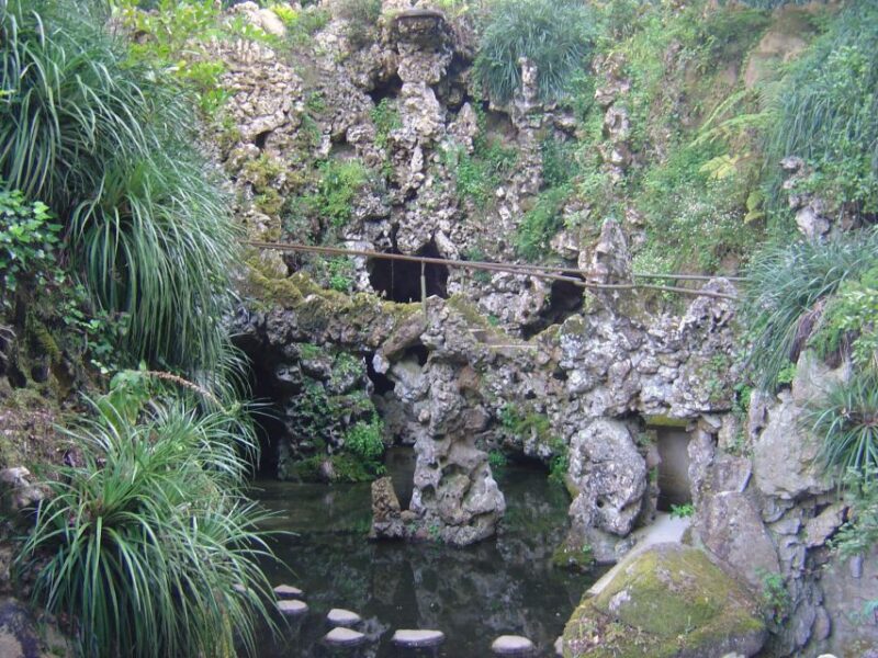 Sintra: Quinta Da Regaleira Skip-The-Line Entry With Host - Visitor Experience
