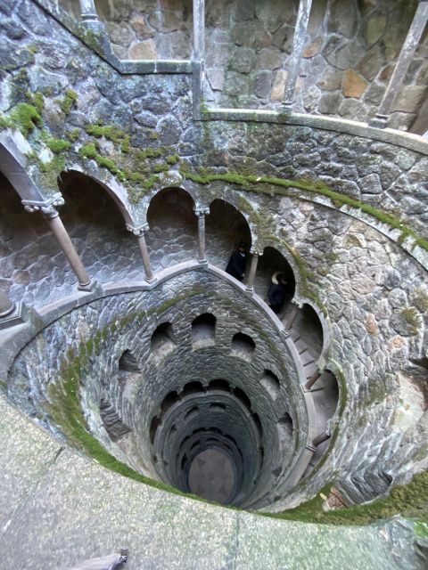 Sintra: Quinta Da Regaleira Skip-The-Line Ticket +Audioguide - Visitor Guidelines