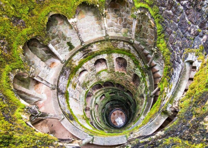 Sintra: Romantic Village Half-Day Guided Tour - Itinerary Highlights
