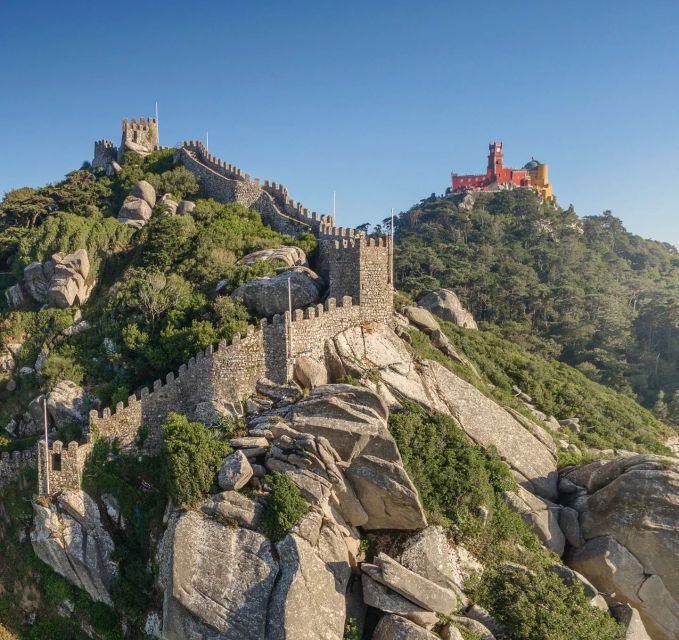 Sintra: Romantic Village Half-Day Guided Tour - Guided Experience and Cultural Insights