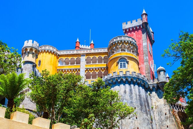 Sintra Scavenger Hunt and Sights Self-Guided Tour - Interactive Puzzles and Challenges