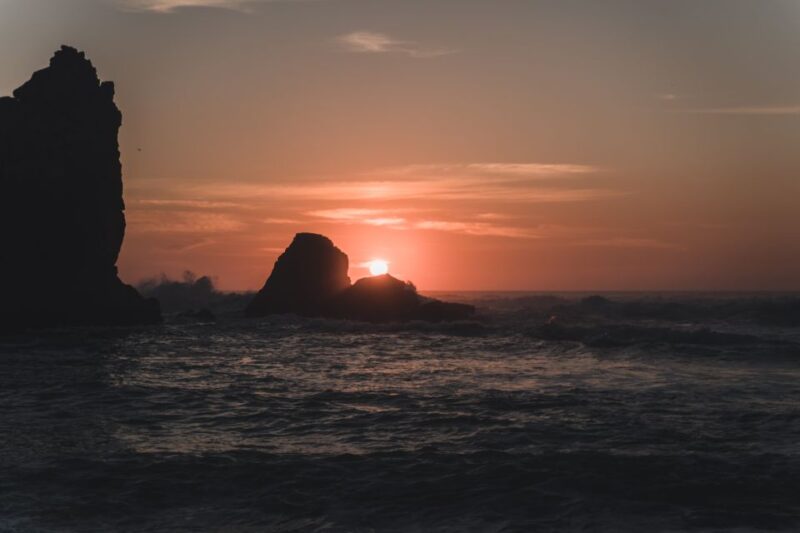 Sintra: Sunset Hike, Tapas & Wine at Secret Beach - Experience Highlights