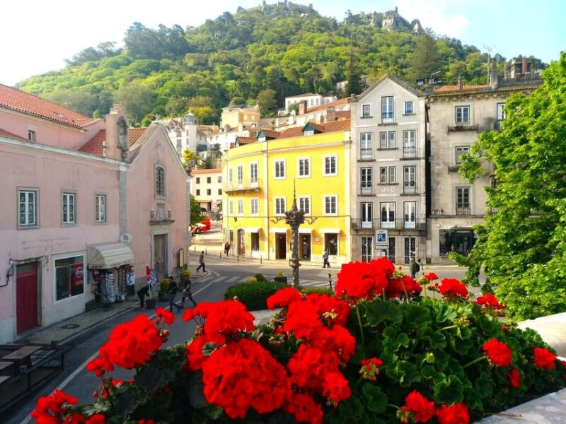 SINTRA, THE ROMANTIC VILLAGE - Transportation and Experience