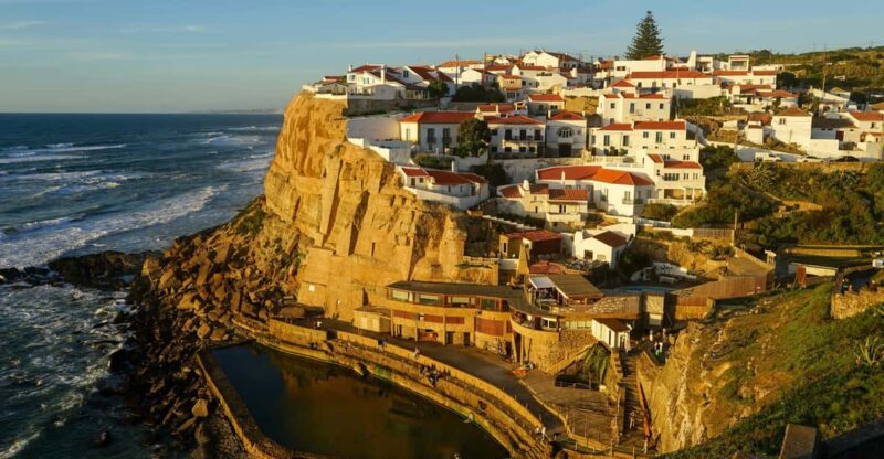 Sintra Tour: Including Cabo Da Roca, Azenhas Do Mar &Cascais - Private Group Experience