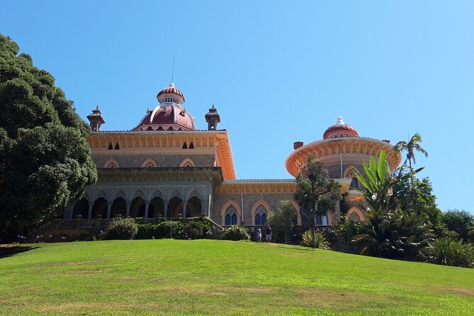 Sintra Village & Beaches Renault 4L Tour (3h) - Meeting Details