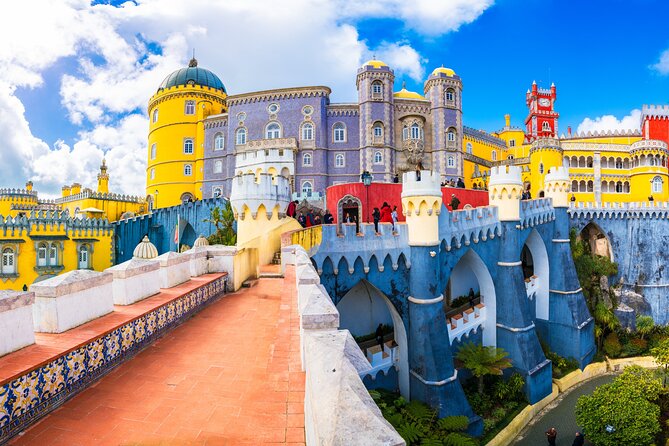 Sintra Wine Tour, Pena Palace, Cascais, Cabo Da Roca From Lisbon - Meeting and Pickup